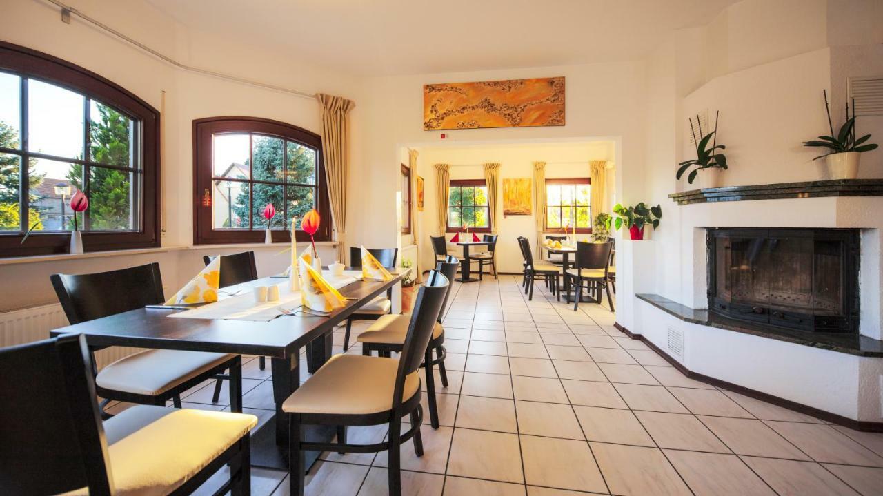 Lokal Genial Pension & Restaurant 贝利茨 外观 照片